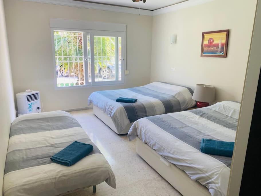 Sunny Villa Mijas With Large Pool Free Parking Malaga Exterior photo