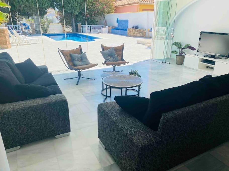 Sunny Villa Mijas With Large Pool Free Parking Malaga Exterior photo